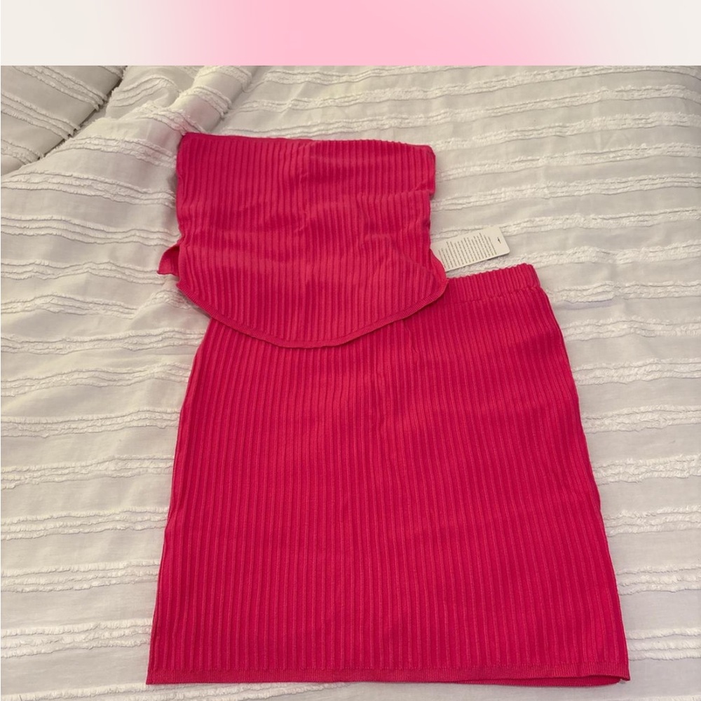 Elegant Pink Ribbed Skirt and top set